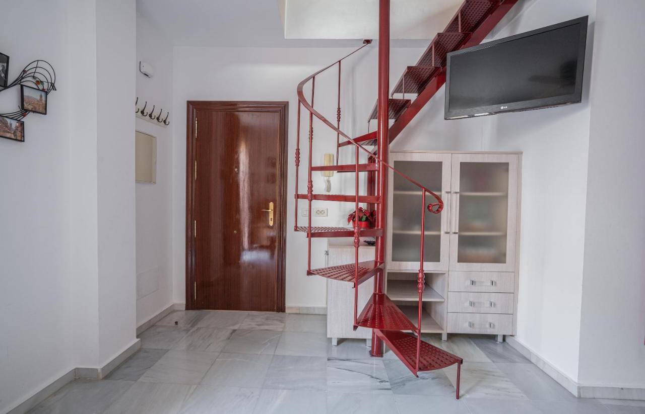 Stay U-Nique Apartment Alonso Benitez Малага Екстериор снимка