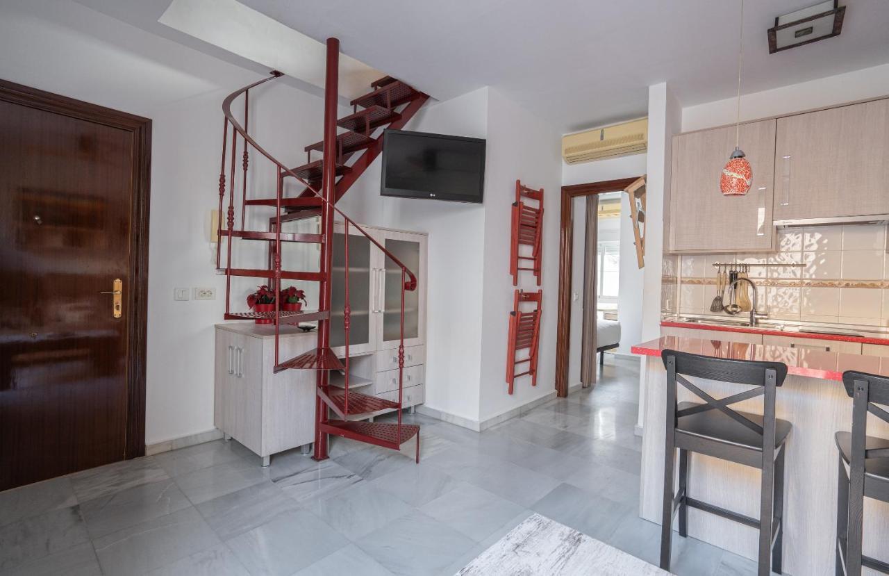 Stay U-Nique Apartment Alonso Benitez Малага Екстериор снимка